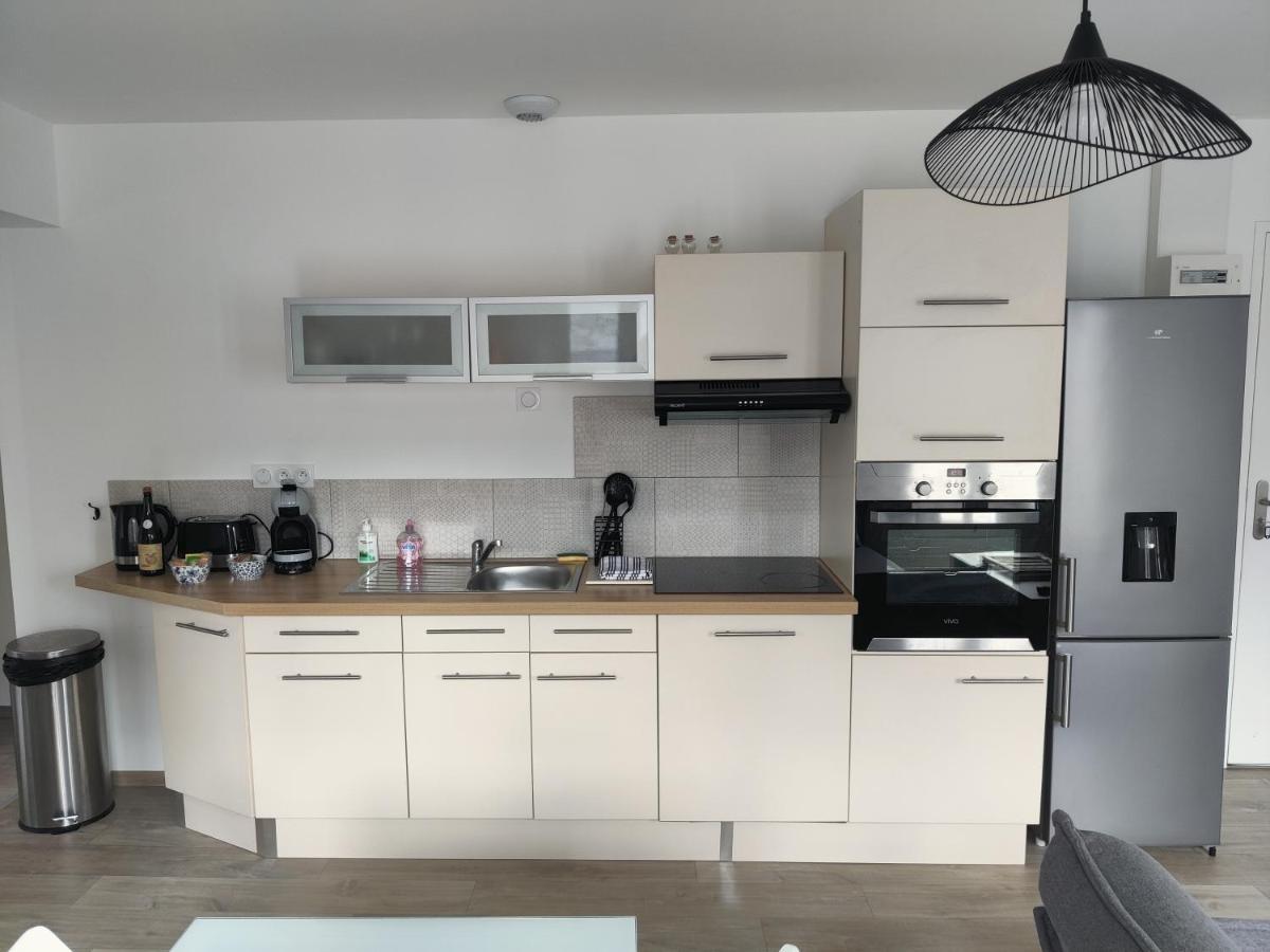 Appartement T3 Plume Hyper Centre D'Ernée Buitenkant foto