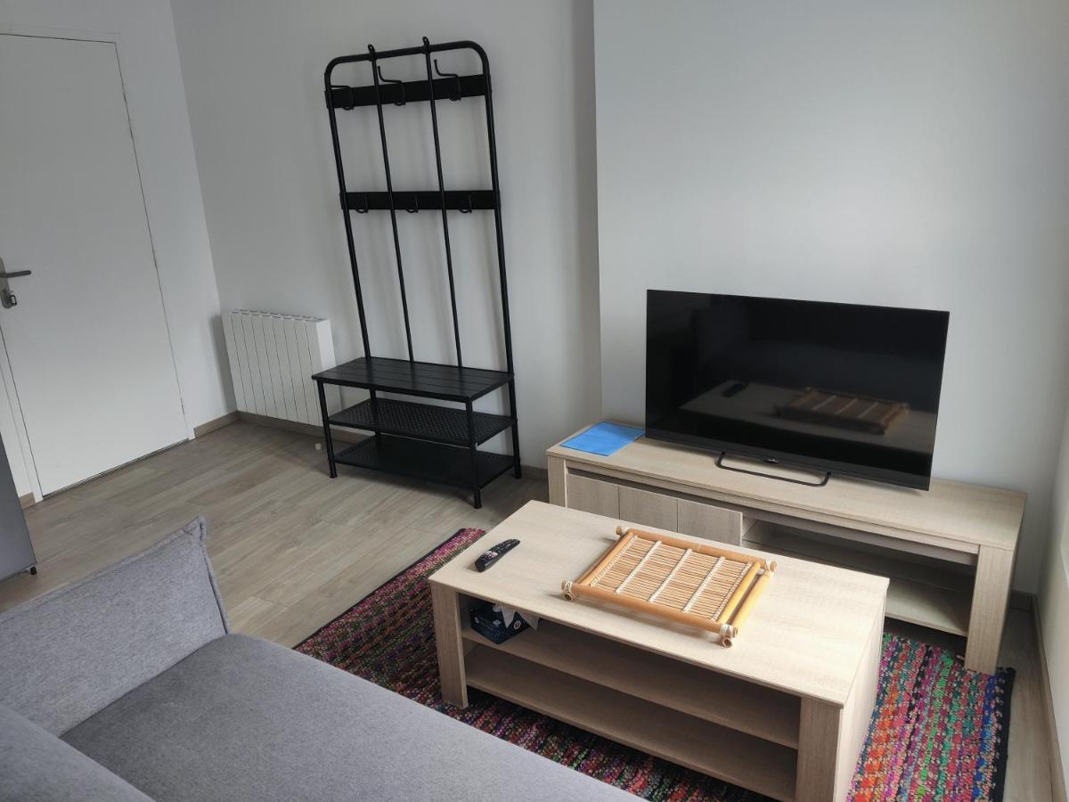 Appartement T3 Plume Hyper Centre D'Ernée Buitenkant foto