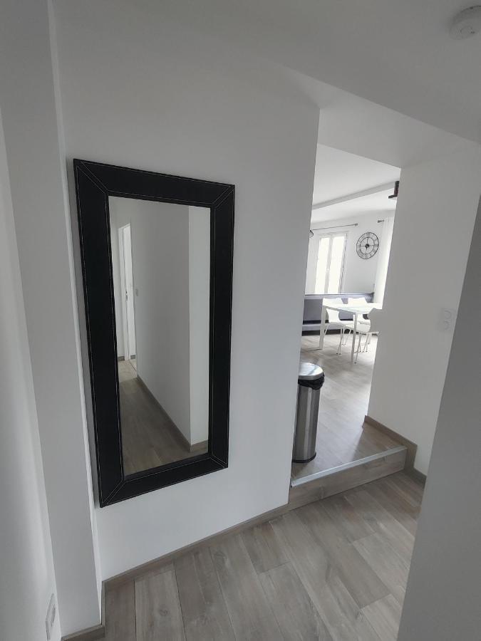 Appartement T3 Plume Hyper Centre D'Ernée Buitenkant foto